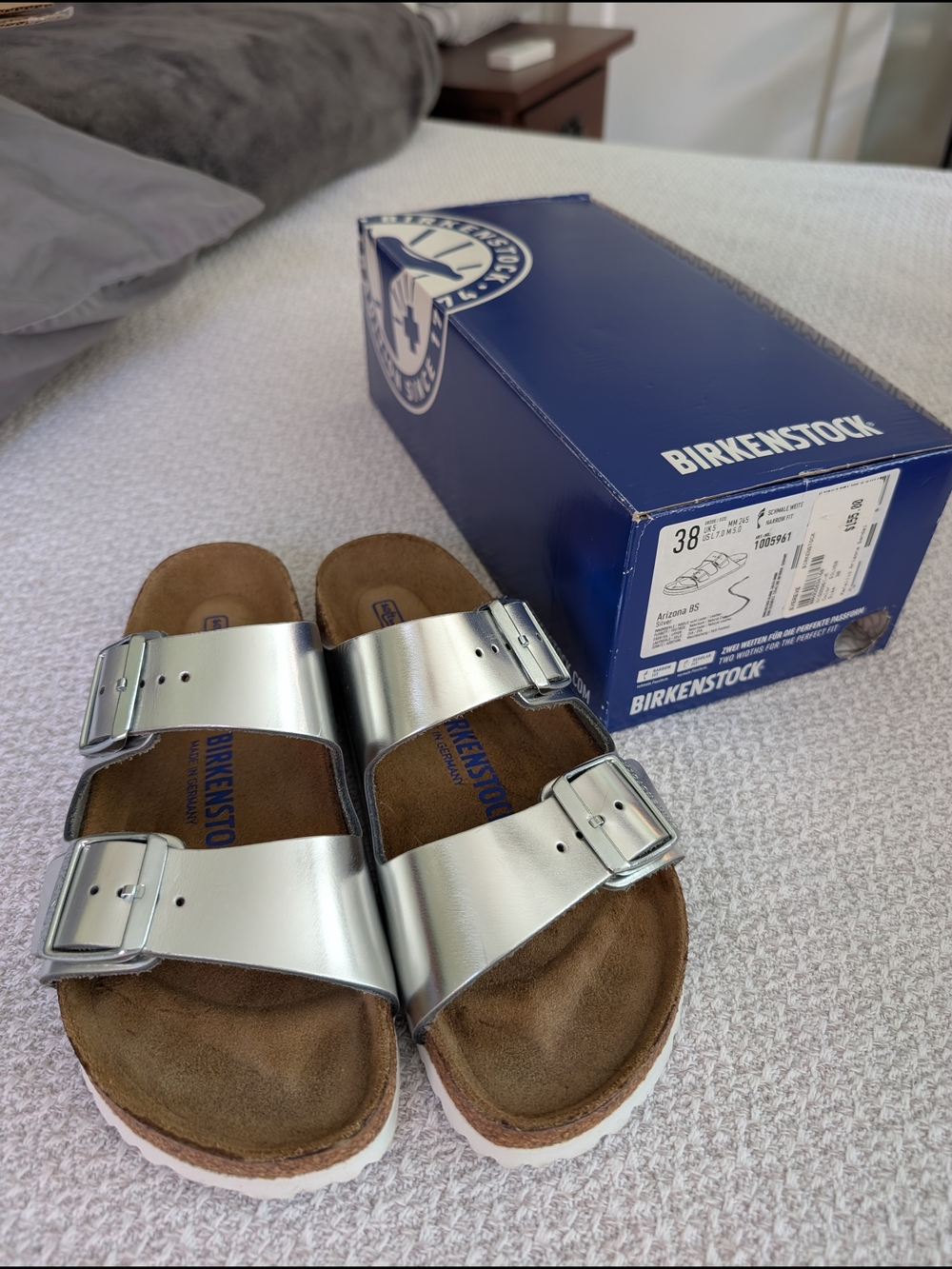 Birkenstock Arizona Metallic Silver Two-Strap Sandal - Size 7/38 NARROW $100